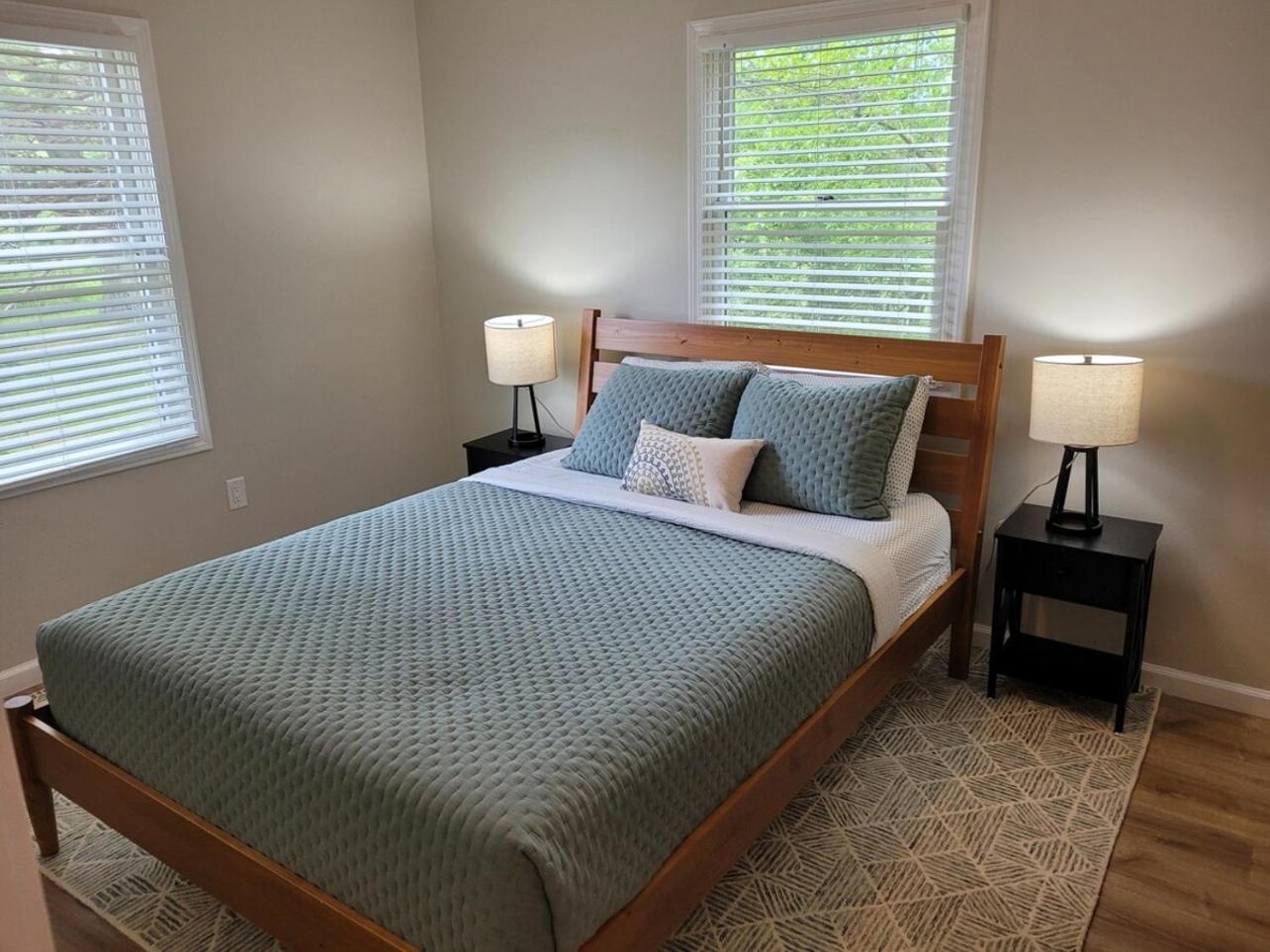 White Birch - Riverfront And Newly-Remodeled! Elberta Bagian luar foto
